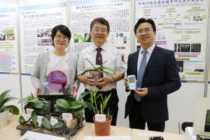 興大與昇陽半導體合作開發免標定快篩系統應用在蘭花病毒檢測